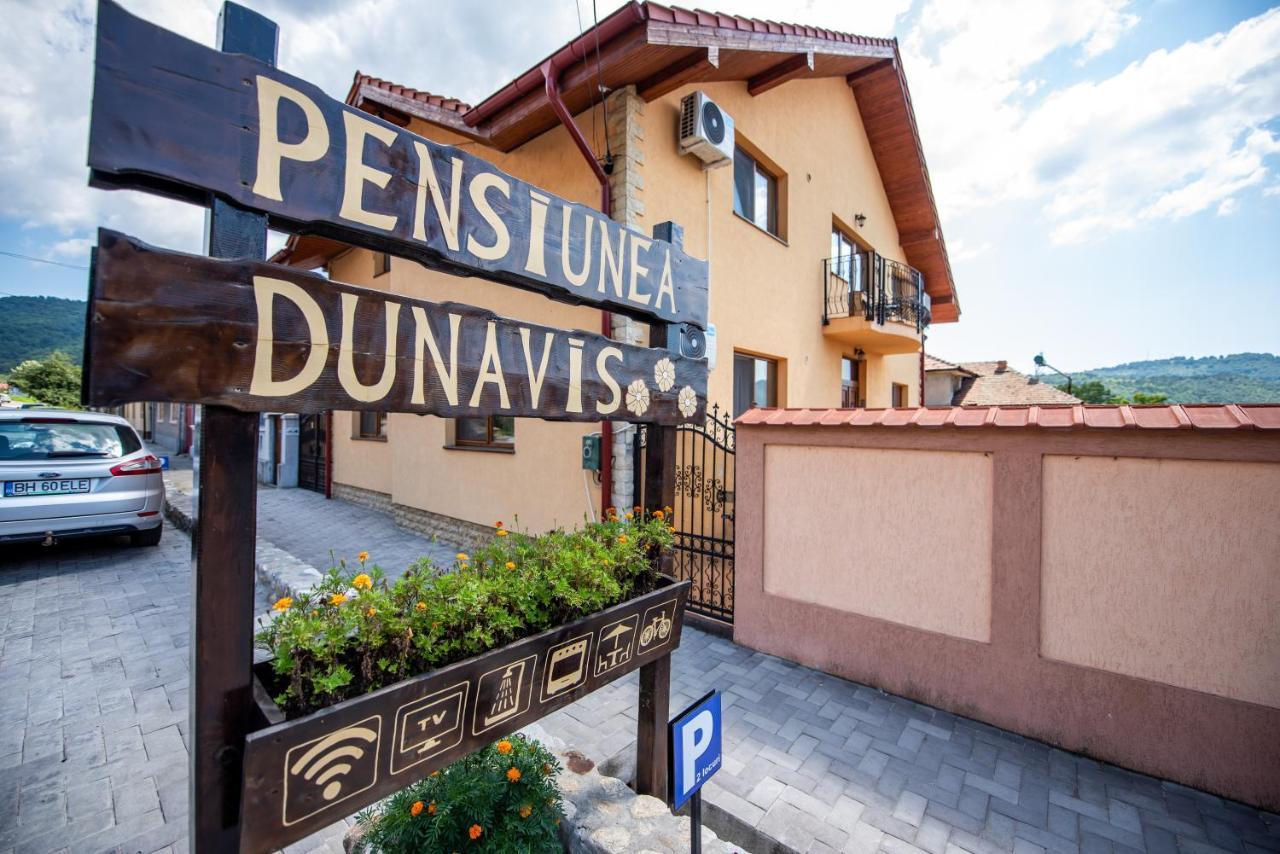 Pensiunea Dunavis Orsova Luaran gambar